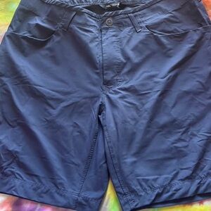 Arc'teryx Men's Navy Blue Shorts ~~ Very Comfortable ~~ Sz 32